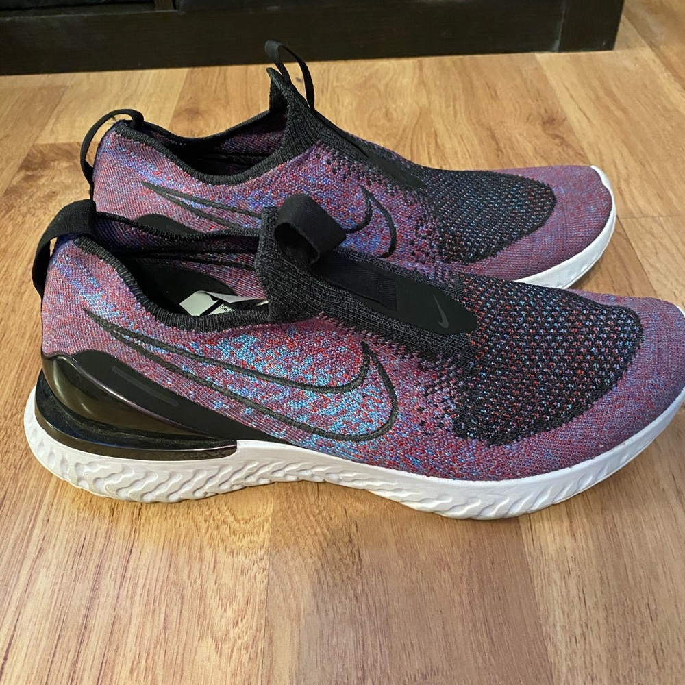 Nike Men’s Epic Phantom React Flyknit